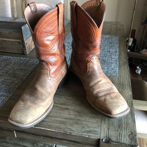 Ariat square toe work cowboy boots